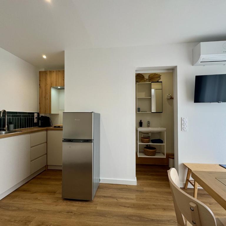 Beau Soleil by JB l Port la Nouvelle - Studio Supérieur - 3