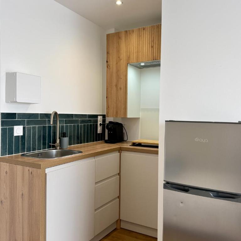 Beau Soleil by JB l Port la Nouvelle - Studio Supérieur - 4