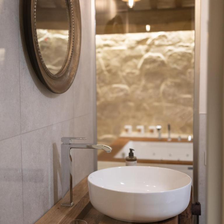 Palazzo Anelli - Rooms & Relax - Camera Queen con Vasca Idromassaggio - 16