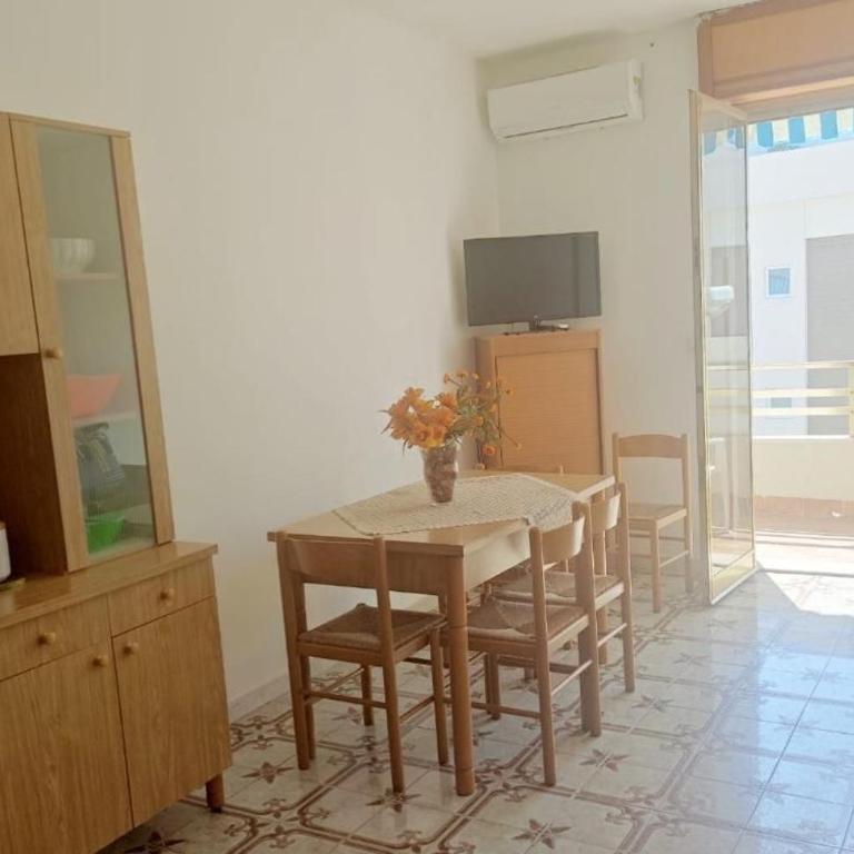 Vista mare - Appartamento con 2 Camere da Letto - 2