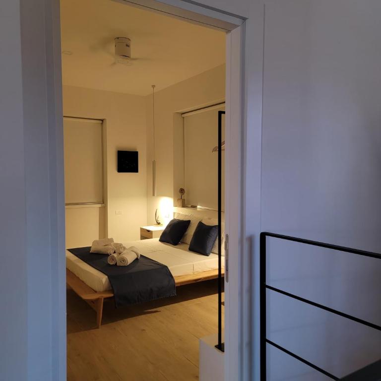 officina23 HOME GALLERY art & wellness SUITE - Camera King Deluxe - 4