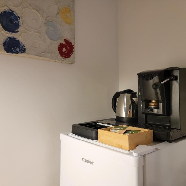 officina23 HOME GALLERY art & wellness SUITE - Camera King Deluxe - 11