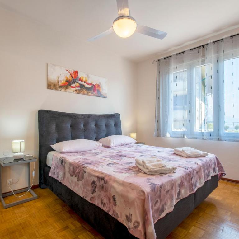 Villa con giardino privato, tre camere, due bagni - Villa con 3 Camere da Letto - 10