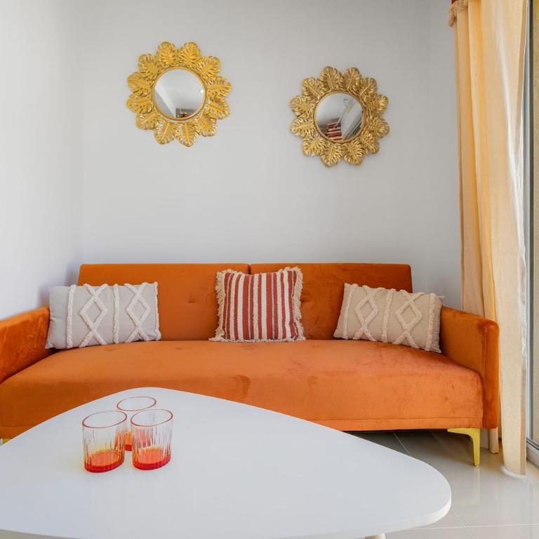 Ô Soleil Bright Apartment with Terrace and Private Parking - Apartment - 19