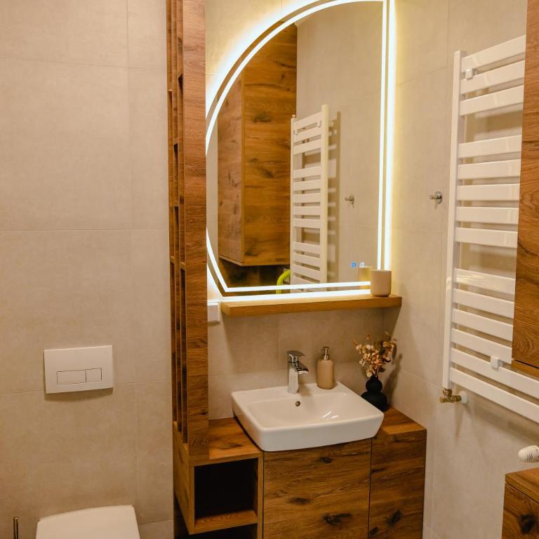 Luna Residence - One-Bedroom Apartment - 23