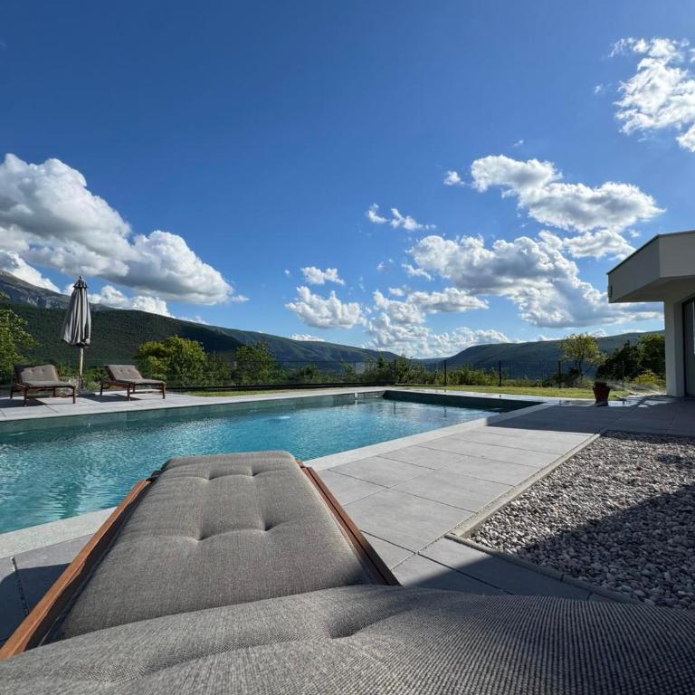 Villa Bellevue - Three-Bedroom Villa - 4