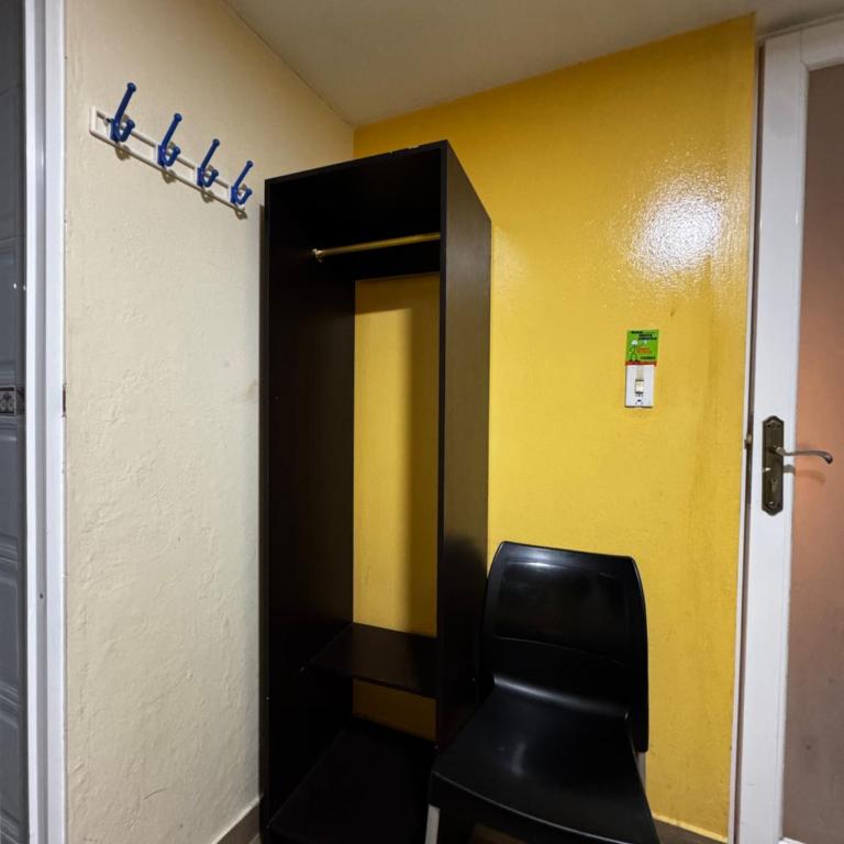 Hotel Jimmy Latacunga - Double Room with Private Bathroom - 9