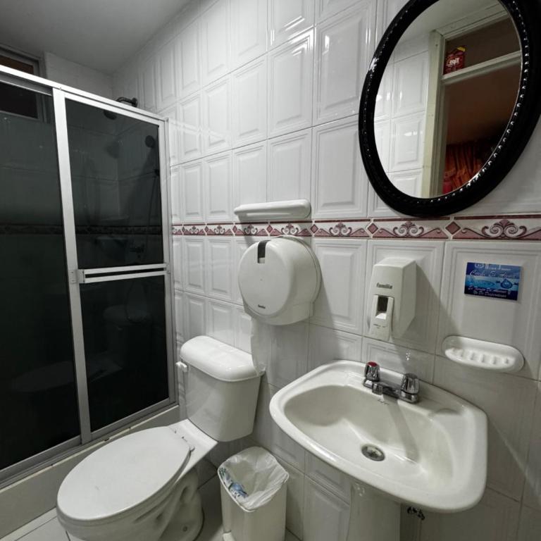 Hotel Jimmy Latacunga - Single Room - 4
