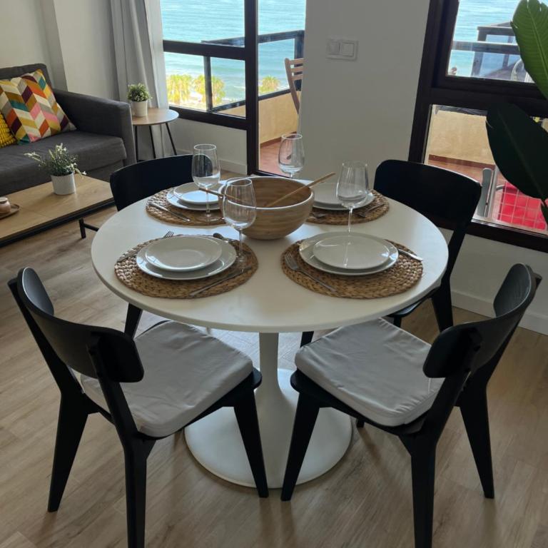Apartamento recién renovado 1ª línea en Benalmádena - Apartamento de 1 dormitorio - 22
