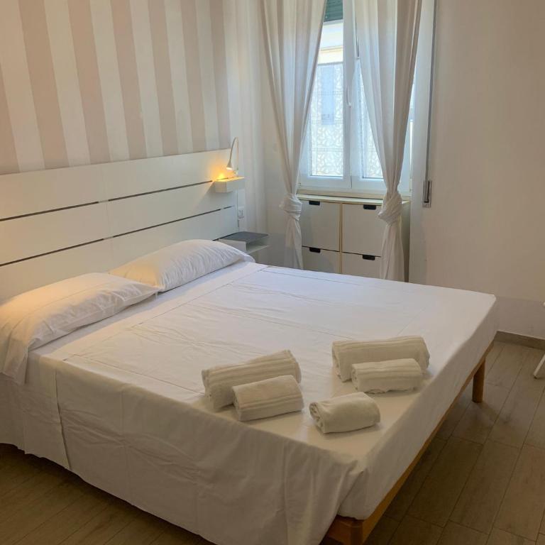 Alerì Central Apartment - Zona Pedonale - Appartamento con 1 Camera da Letto - 10