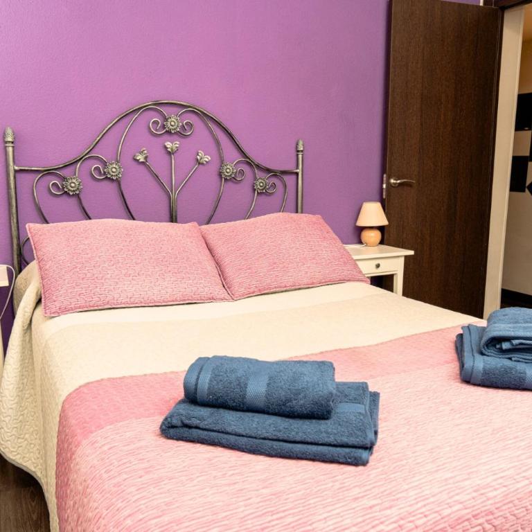 Cozy Apartment in Ventas - Two-Bedroom Apartment - 5