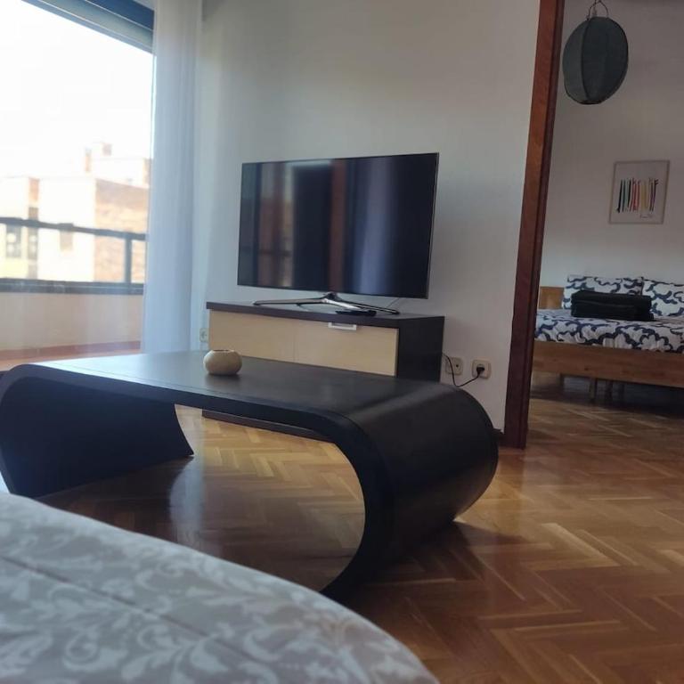 Apartmento con parking Madrid barajas ifema metropolitano - One-Bedroom Apartment - 3
