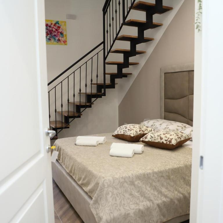 Partenope's Rooms - Camera Deluxe - 17