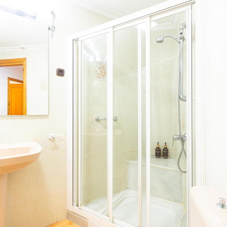 Plaza España y Playa La Colonia - by Aloha Palma - Apartamento - 31