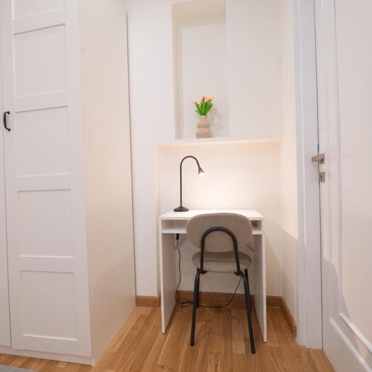 Apartment Inter19 - One-Bedroom Apartment - 8