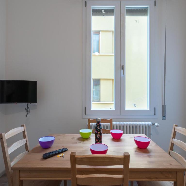 Bologna Accommodation Fiera 4 - Centro - Two-Bedroom Apartment - 2