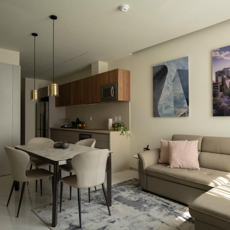 Poe 227 By Ömora - Two-Bedroom Apartment - 3