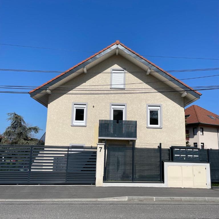 Charment 2 Pièces tout équipé Proche Centre Ville - Appartement 2 Chambres - 26