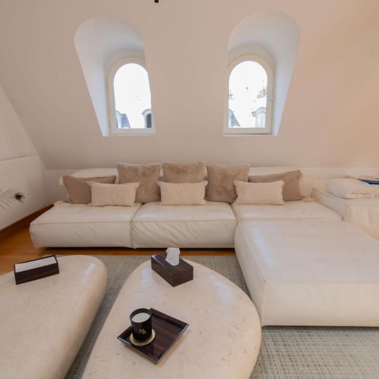 Appartement Triangle d'Or - One-Bedroom Apartment - 7