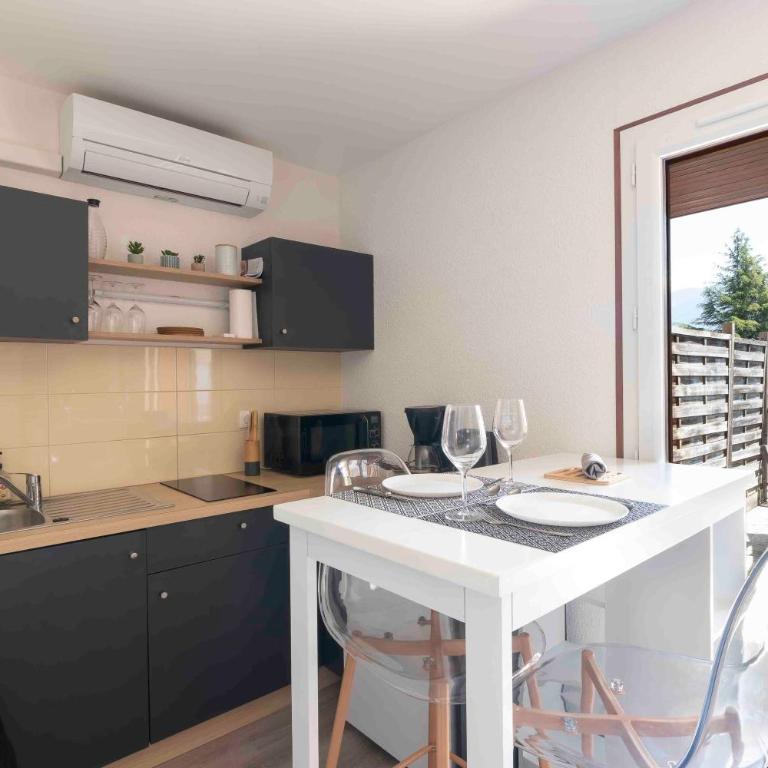 Cabana & Studio Alpin Annecy - Terrasse Parking - Appartement 1 Chambre - 6