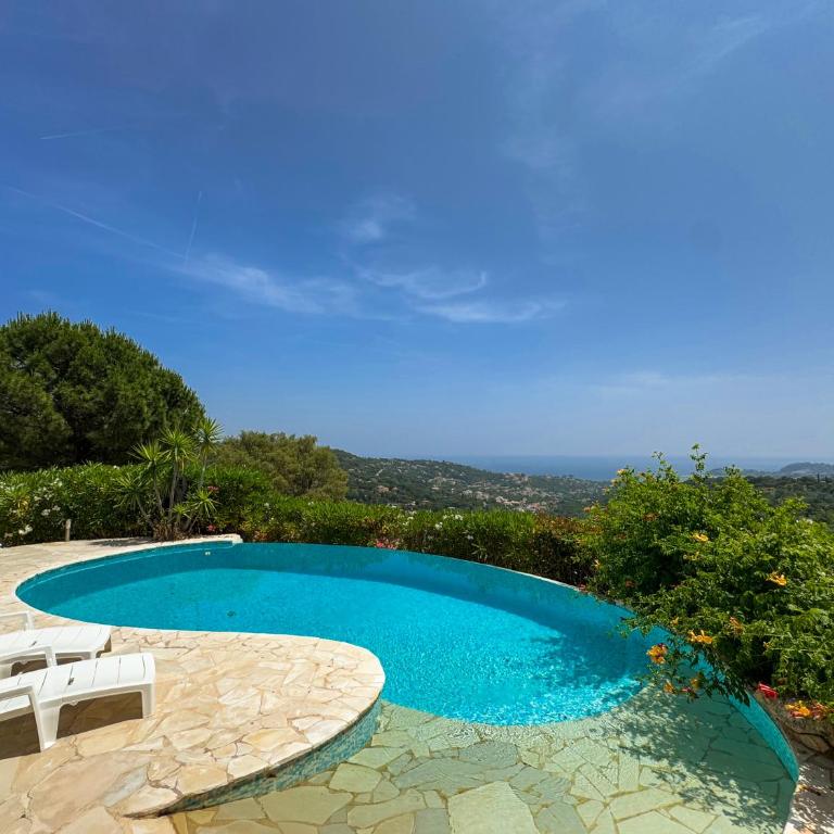Villa Yasmine Cavalaire - Villa con vistas al mar - 78