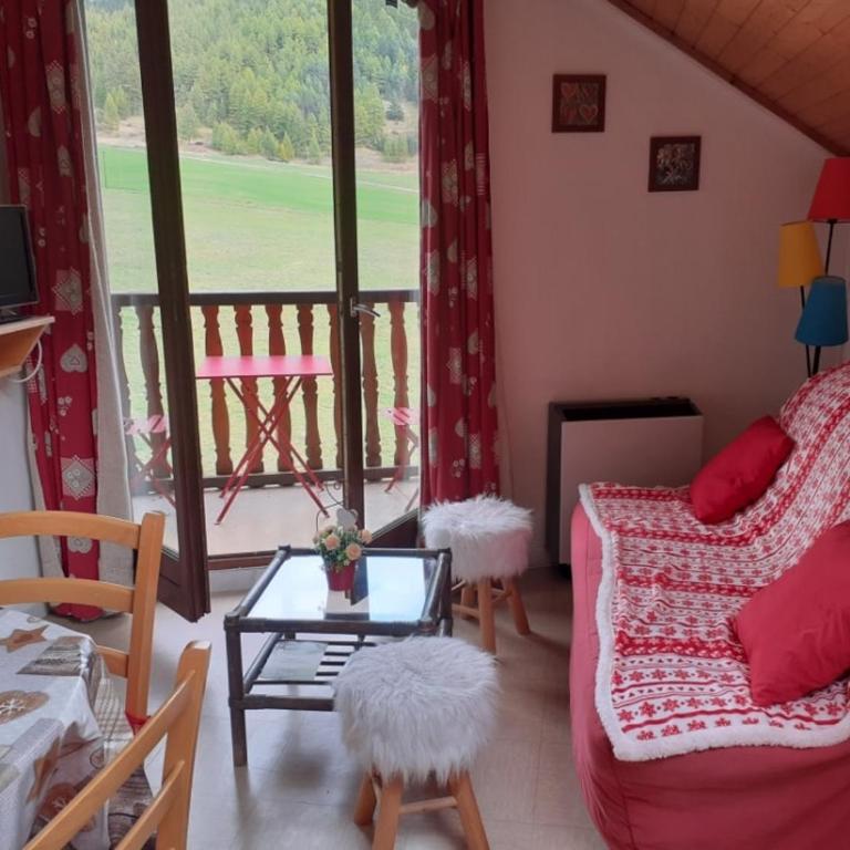 Joli studio confortable et tout équipé au pied du col d'Izoard - Appartement 2 Chambres - 1