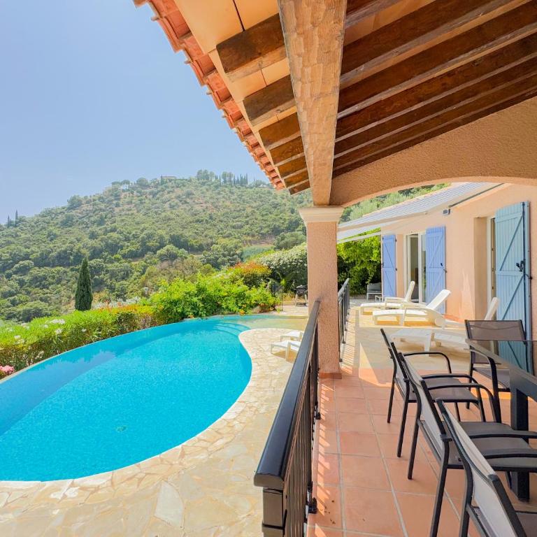 Villa Yasmine Cavalaire - Villa con vistas al mar - 3