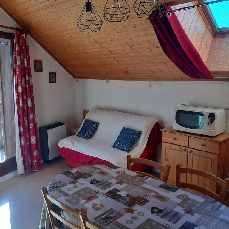 Joli studio confortable et tout équipé au pied du col d'Izoard - Appartement 2 Chambres - 17