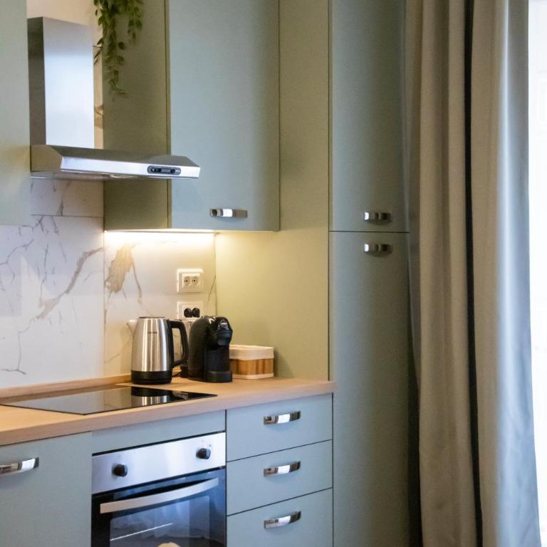 ELIOS LIVING - Parcheggio Privato, Vicino al centro, 200m dal Mare - Appartamento Superior con 1 Camera da Letto e Balcone - 33