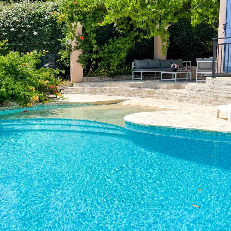 Villa Yasmine Cavalaire - Villa con vistas al mar - 18