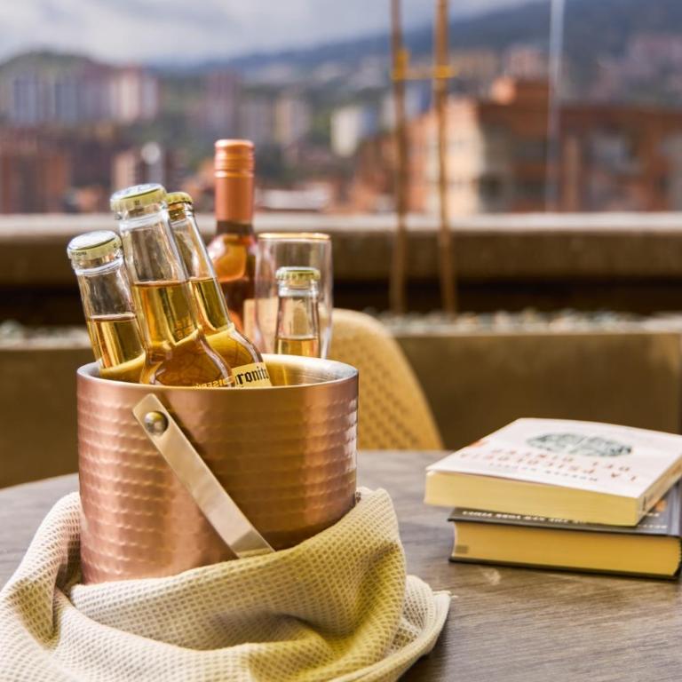 Chic Rosa Negra Aparta-Suite Your Peaceful City Escape - Apartamento de 1 dormitorio - 23