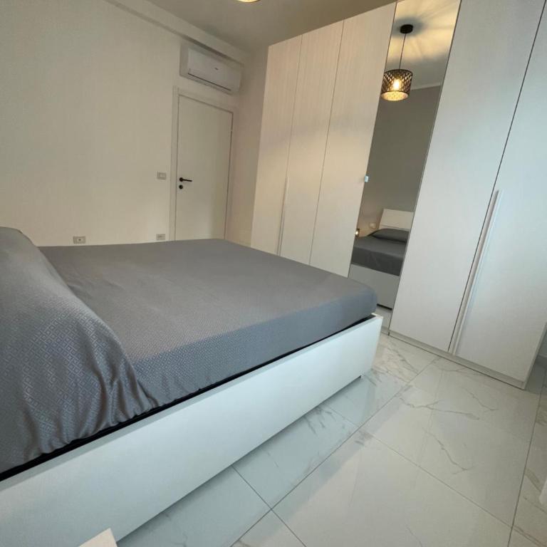Alloggio comodo a Rapallo - Vicino al Mare - Appartamento con 2 Camere da Letto - 8