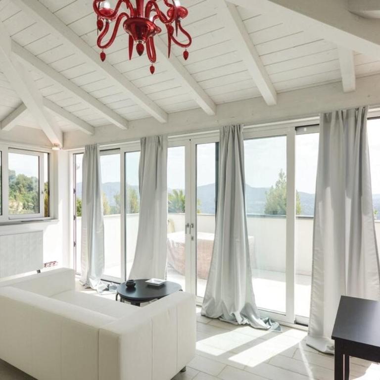Exceptional Villa with Sea View, Pool & Privacy - Villa - 24