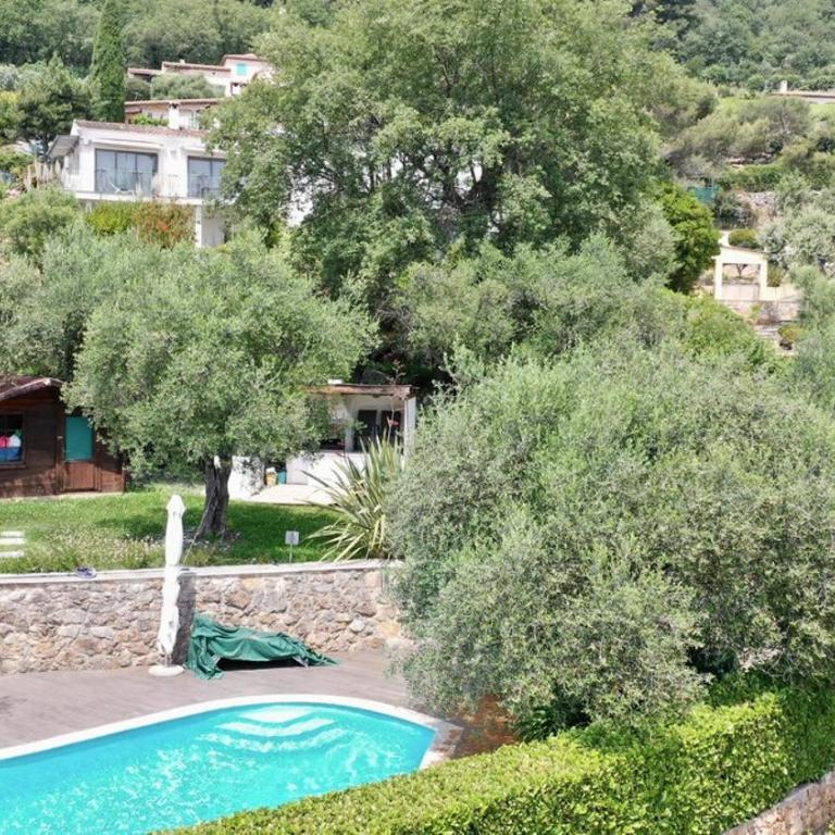 Exceptional Villa with Sea View, Pool & Privacy - Villa - 33