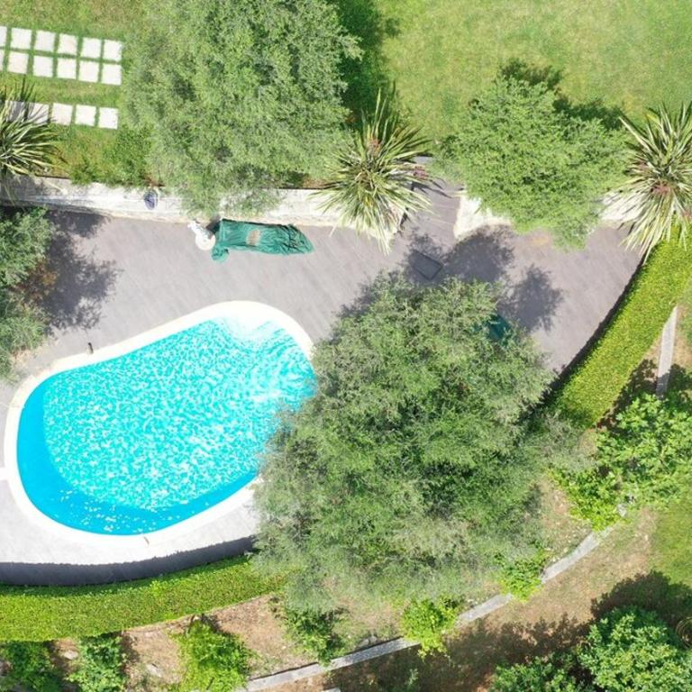 Exceptional Villa with Sea View, Pool & Privacy - Villa - 44