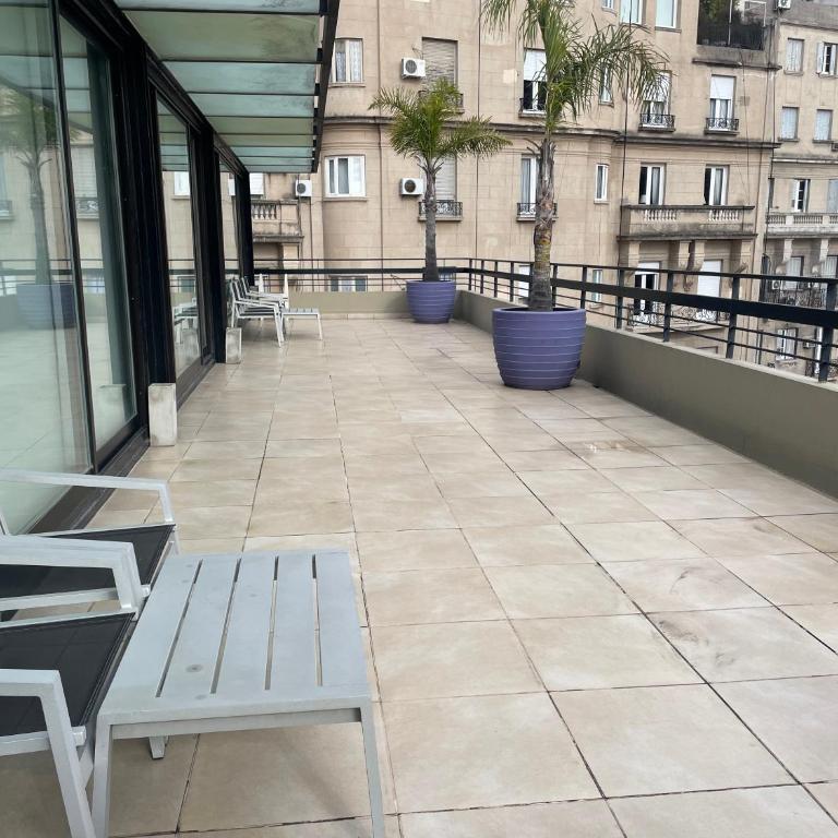 Loft Full Amenities en Retiro - Estudio Deluxe con cama grande - 4