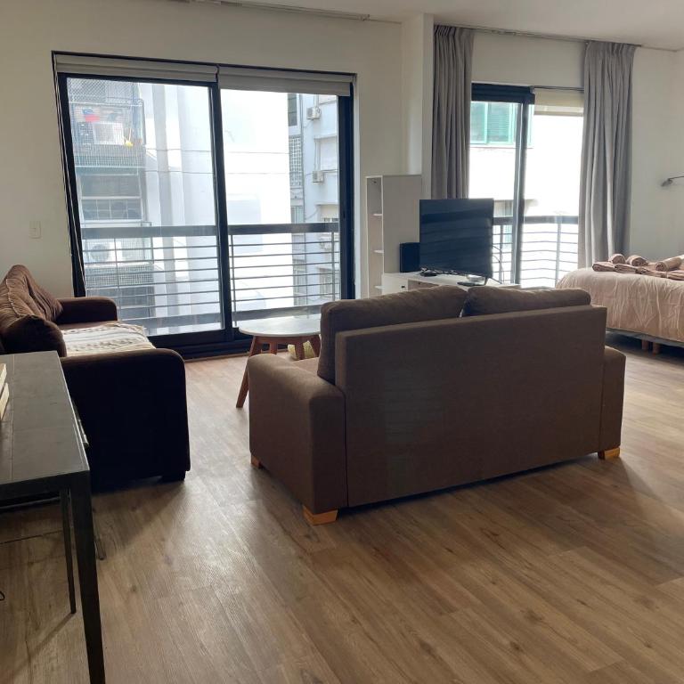 Loft Full Amenities en Retiro - Estudio Deluxe con cama grande - 8