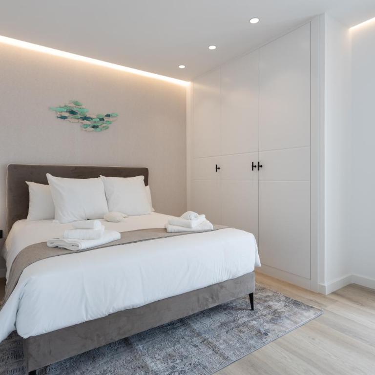 MTR Marbella Temporary Rent Apto 4 dormitorios Luminoso con zonas Chill Out y Gym - Apartamento - 2