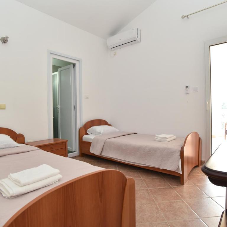 Apartmani Bojana - Standard Twin Room - 3