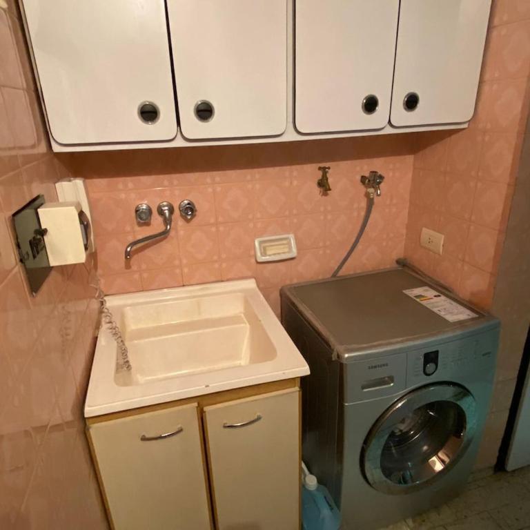 Departamento Amoblado - Three-Bedroom Apartment - 8