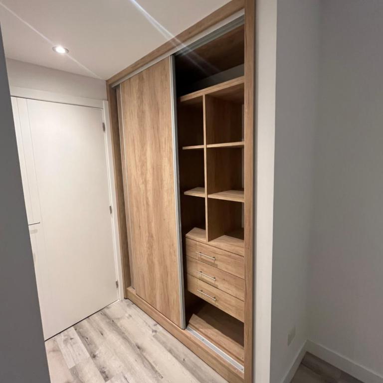 Brooklyn 409 - One-Bedroom Apartment - 9