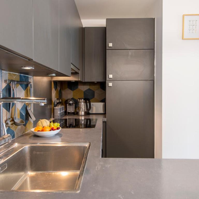 Spacious Montmartre Apartment - Sacré-Cœur View & Balcony - Apartamento Premium de 3 dormitorios con balcón - 10