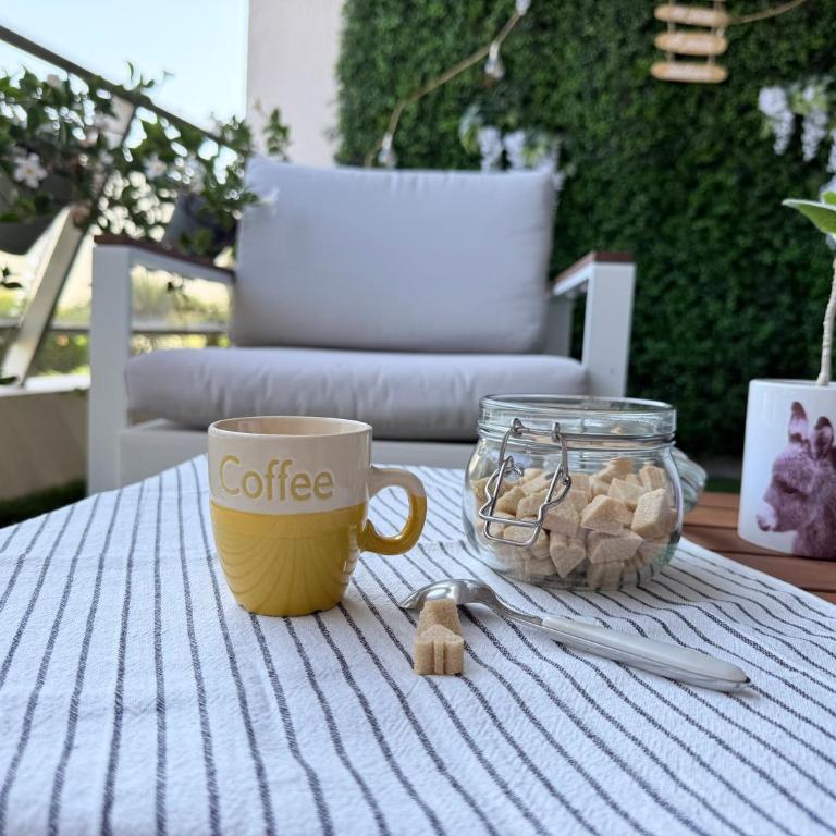 Beach Studio in Golfe-Juan near Cannes and Antibes - Appartement - Vue sur Mer - 19