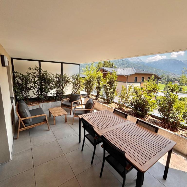 Panorama Mont-Blanc - grande terrasse, linge de maison, wifi, parking privé, cuisine équipée - 2 personnes - Chambre Double - Vue sur Montagne - 2