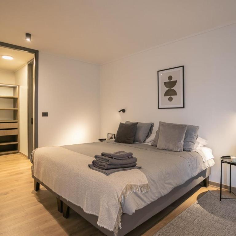 Modern 1BR steps from Escuela Militar - Apartment - 12
