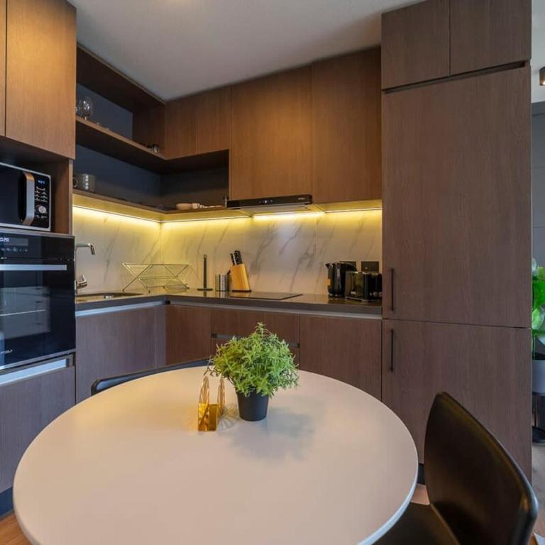 Modern 1BR steps from Escuela Militar - Apartment - 16