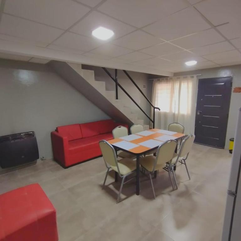 CTA DIVISION House - Apartment - Split Level - 6