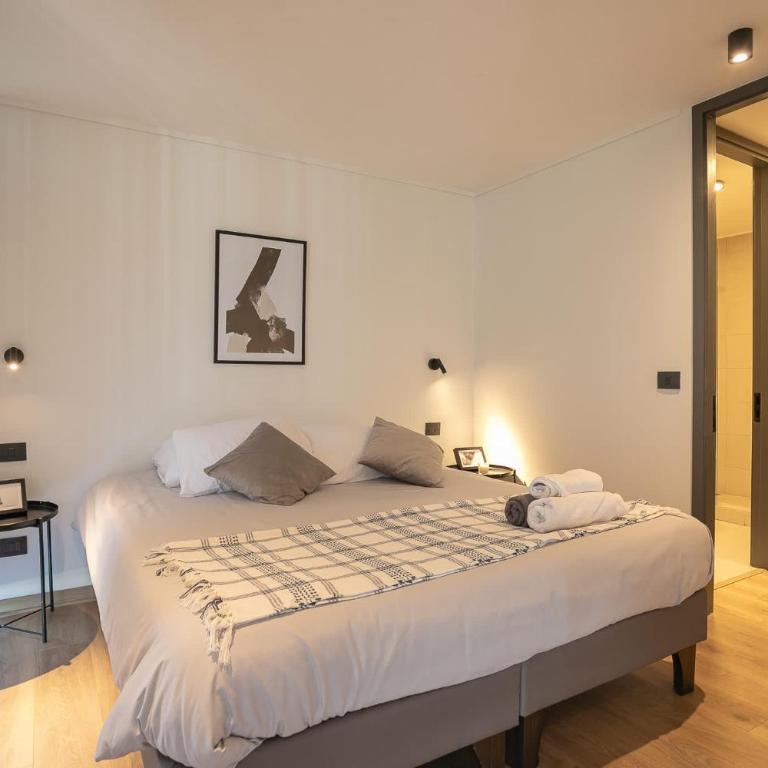 Elegancia en Las Condes 2D2B con Estilo - Apartamento - 3