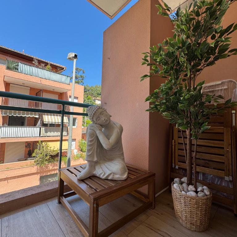 French Riviera Escape - Théoule Hyper Centre - 2 Terrasses - Parking - Appartement 2 Chambres avec Balcon et Terrasse - 7
