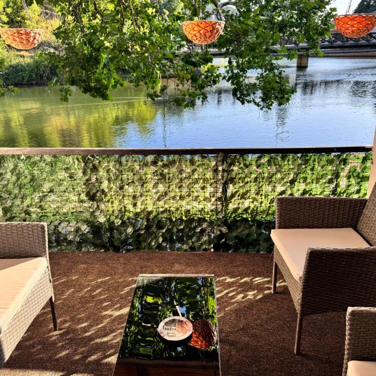 Pansion River - Superior Apartment with River View Terrace - 7